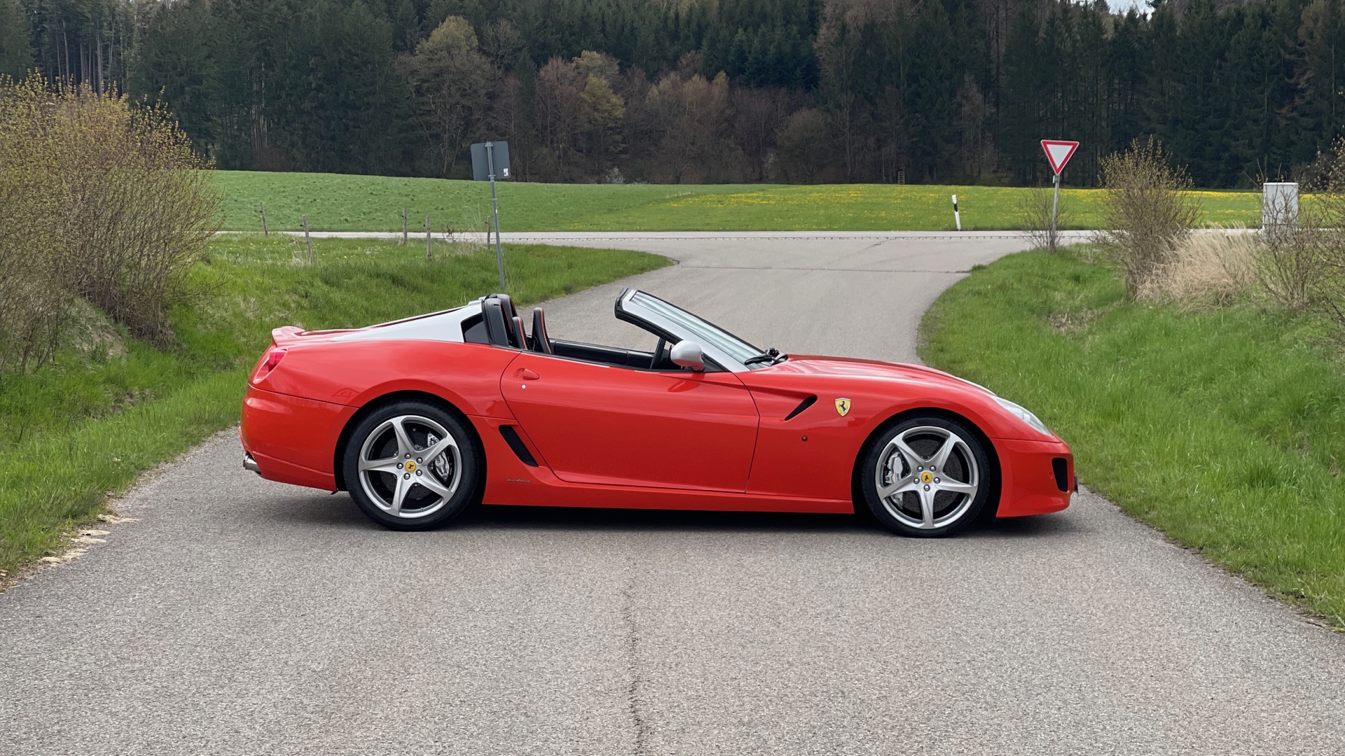 2011 Ferrari SA Aperta, 10/20