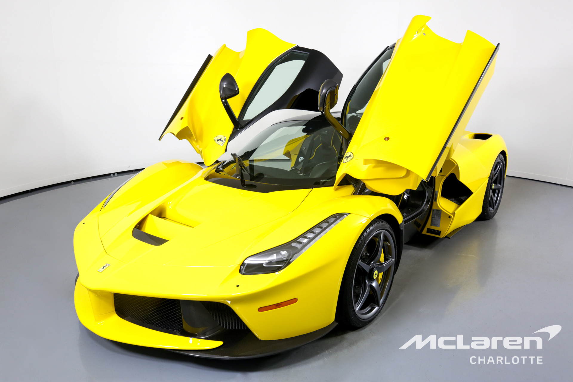 2015 FERRARI LAFERRARI, 3/14