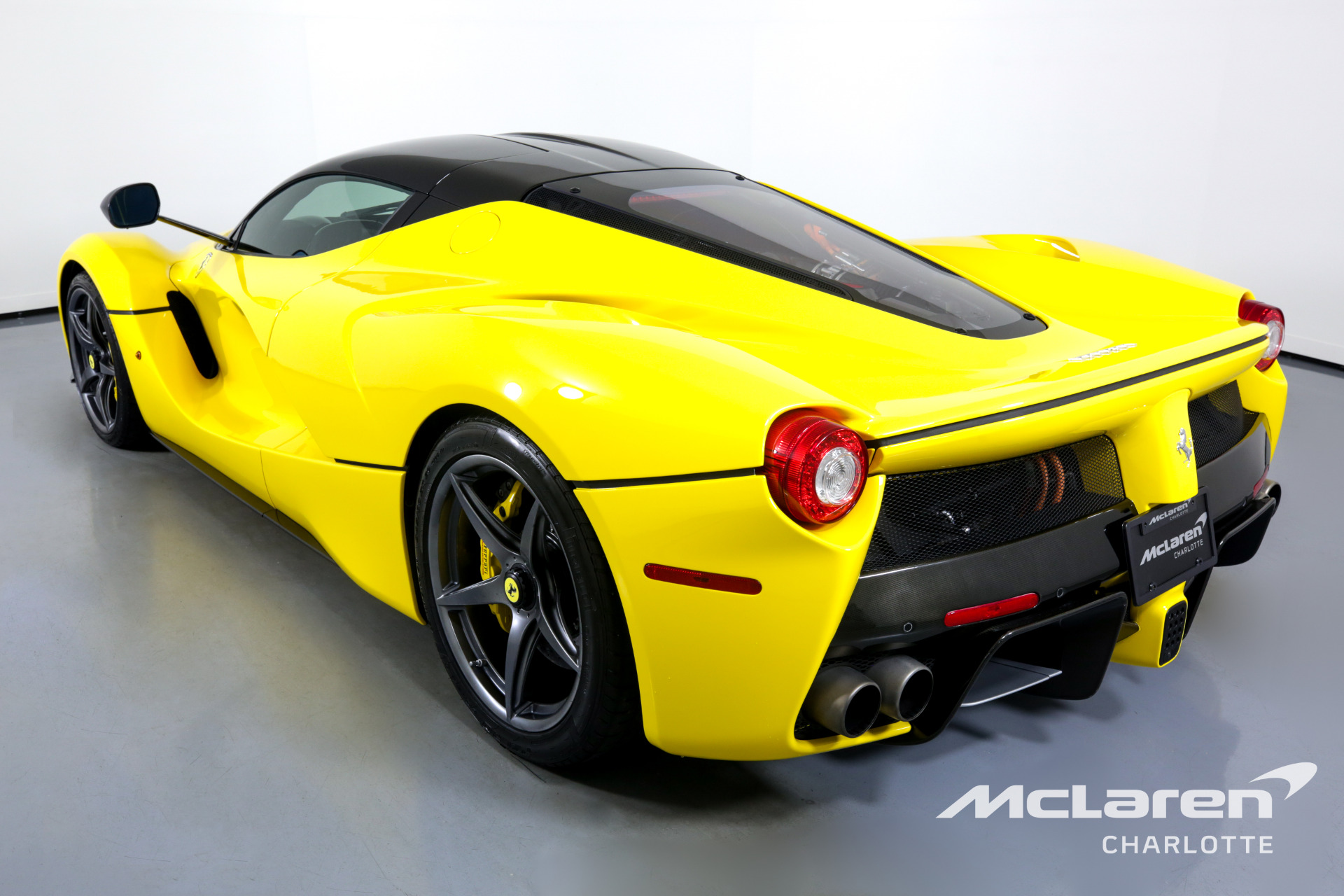 2015 FERRARI LAFERRARI, 5/14