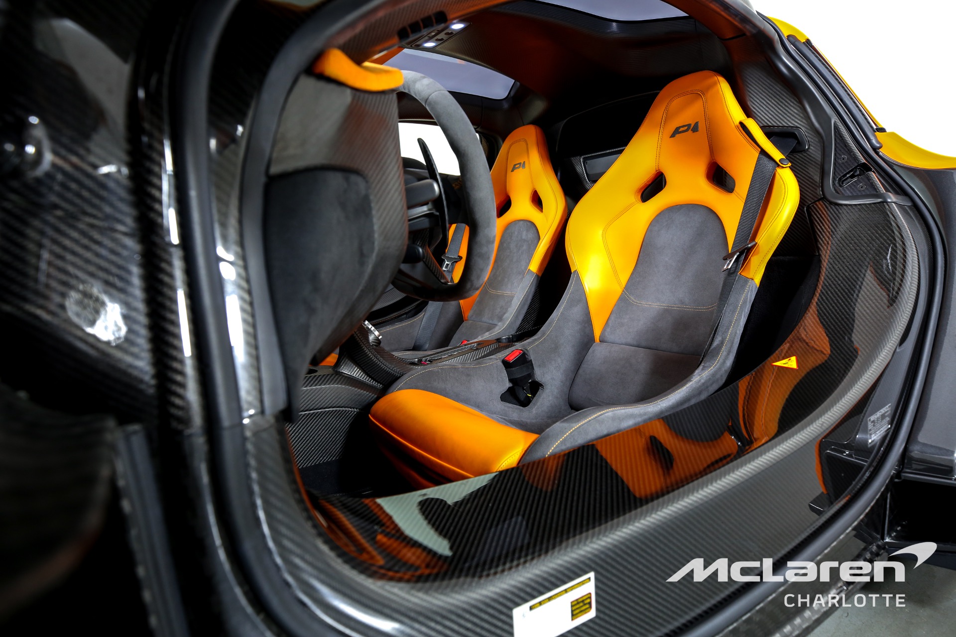 2015 MCLAREN P1, 11/19