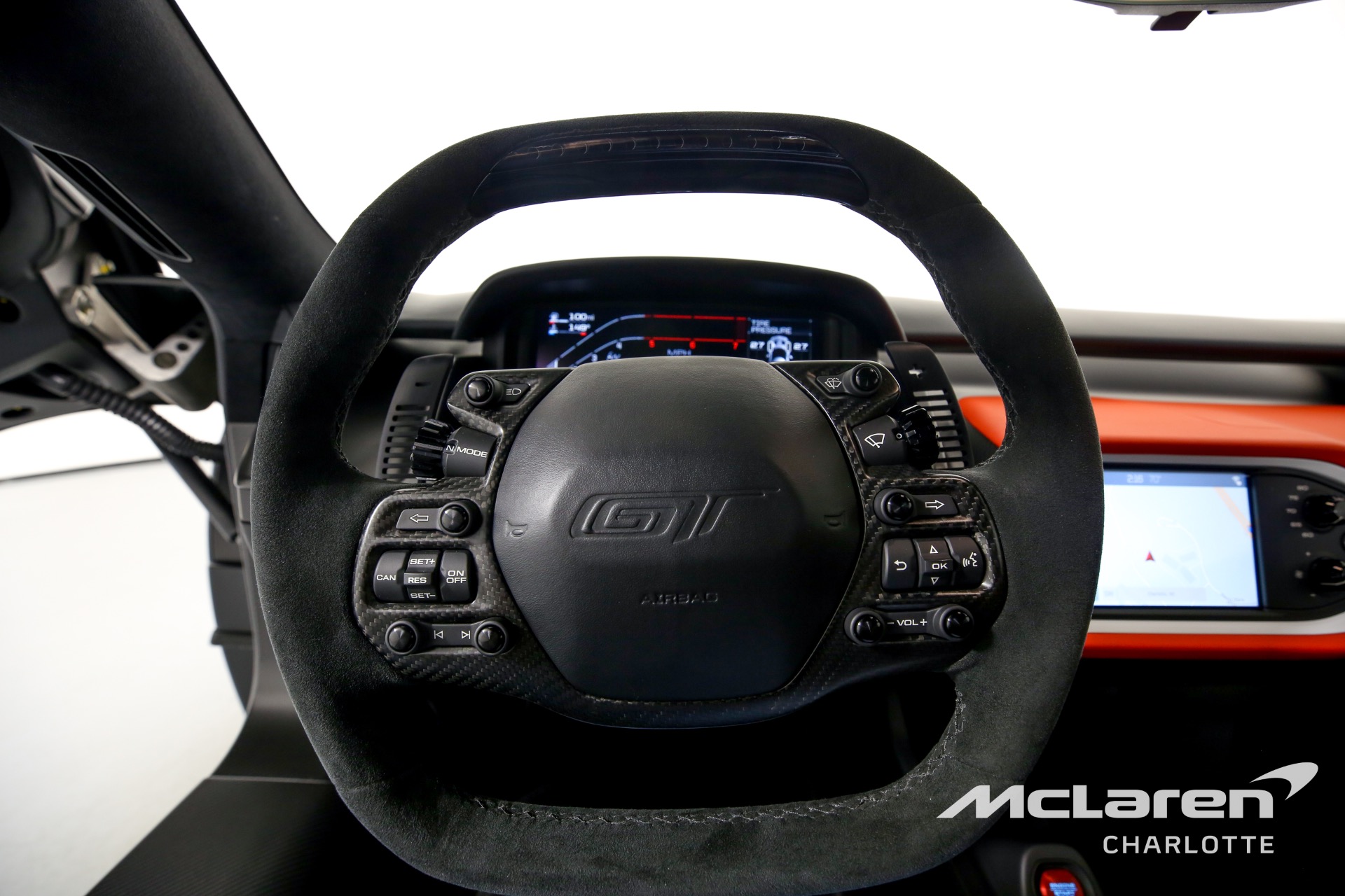 2019 Ford, 32/33