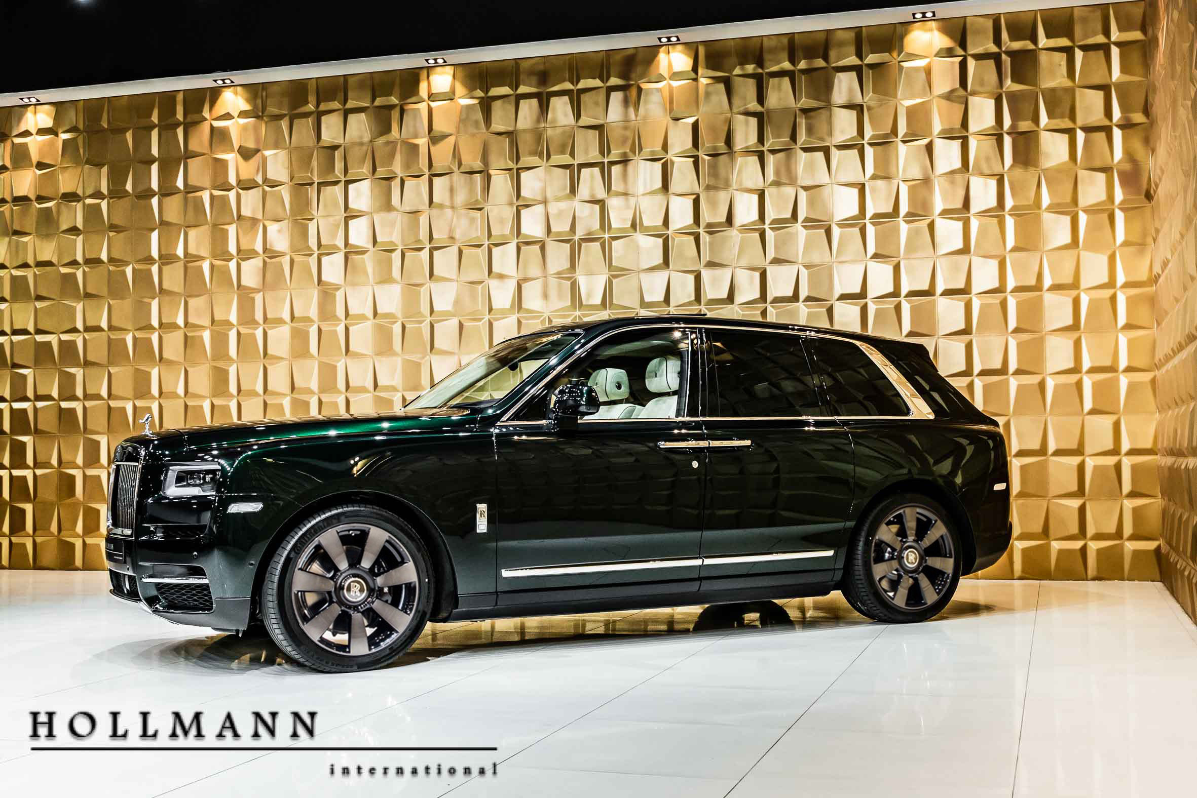 2019 Rolls-Royce Cullinan, 3/20