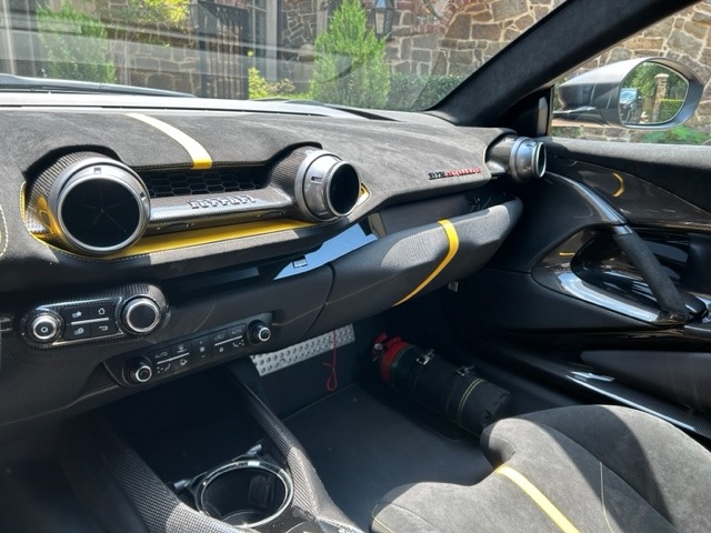 2022 Ferrari 812 Competizione, 11/19