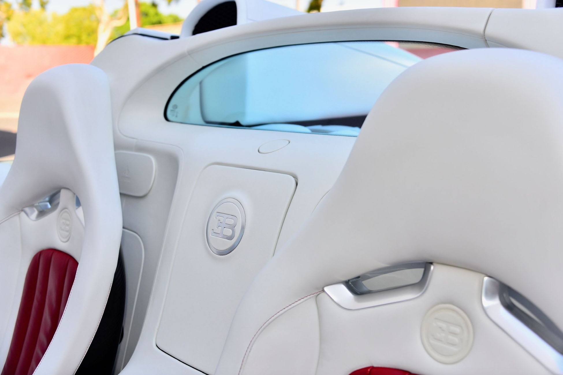 2011 BUGATTI VEYRON GRAND SPORT, 16/20