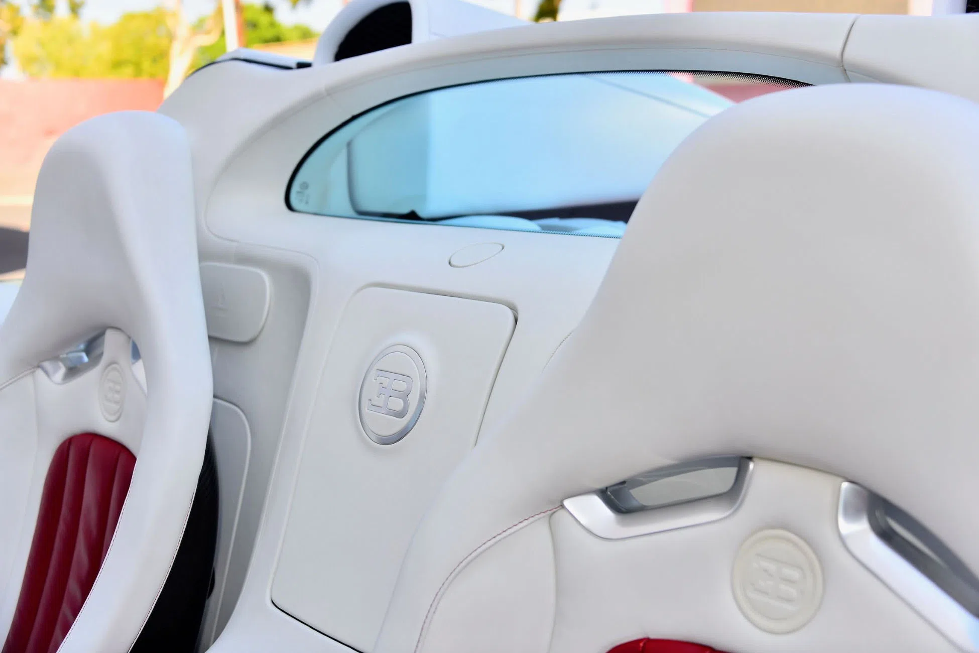 2011 BUGATTI VEYRON GRAND SPORT, 16/20