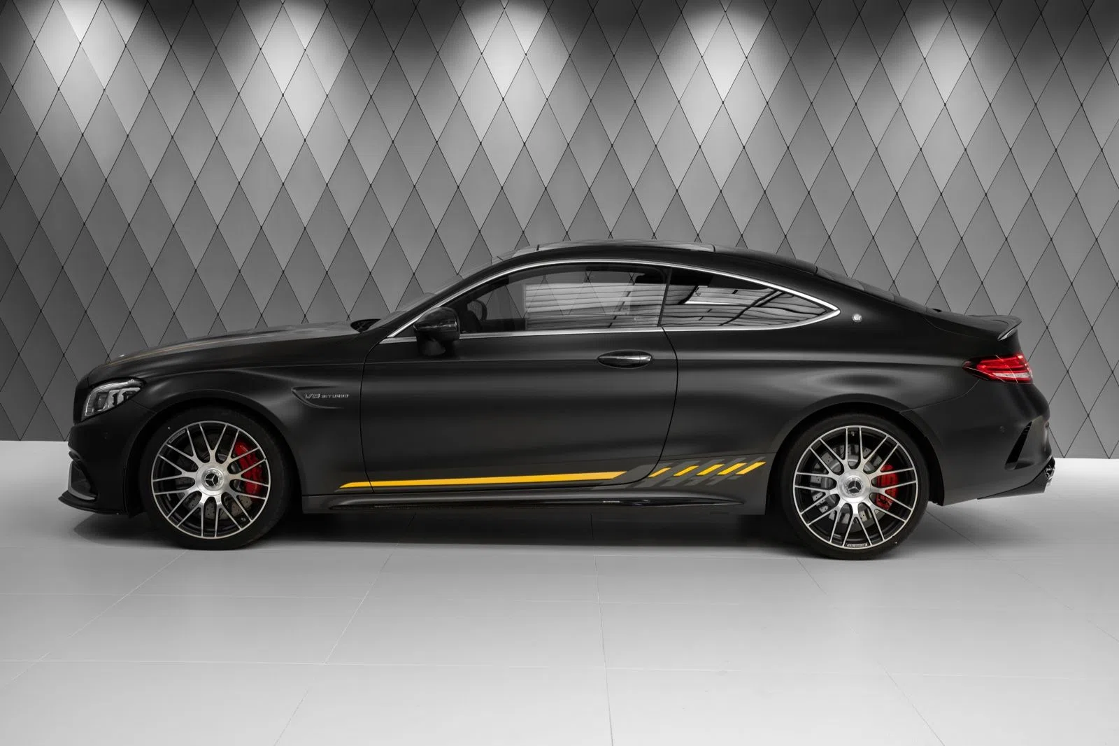 2023 Mercedes-Benz C 63 AMG S Coupé, side profile, Manufacture Graphite Grey Magno