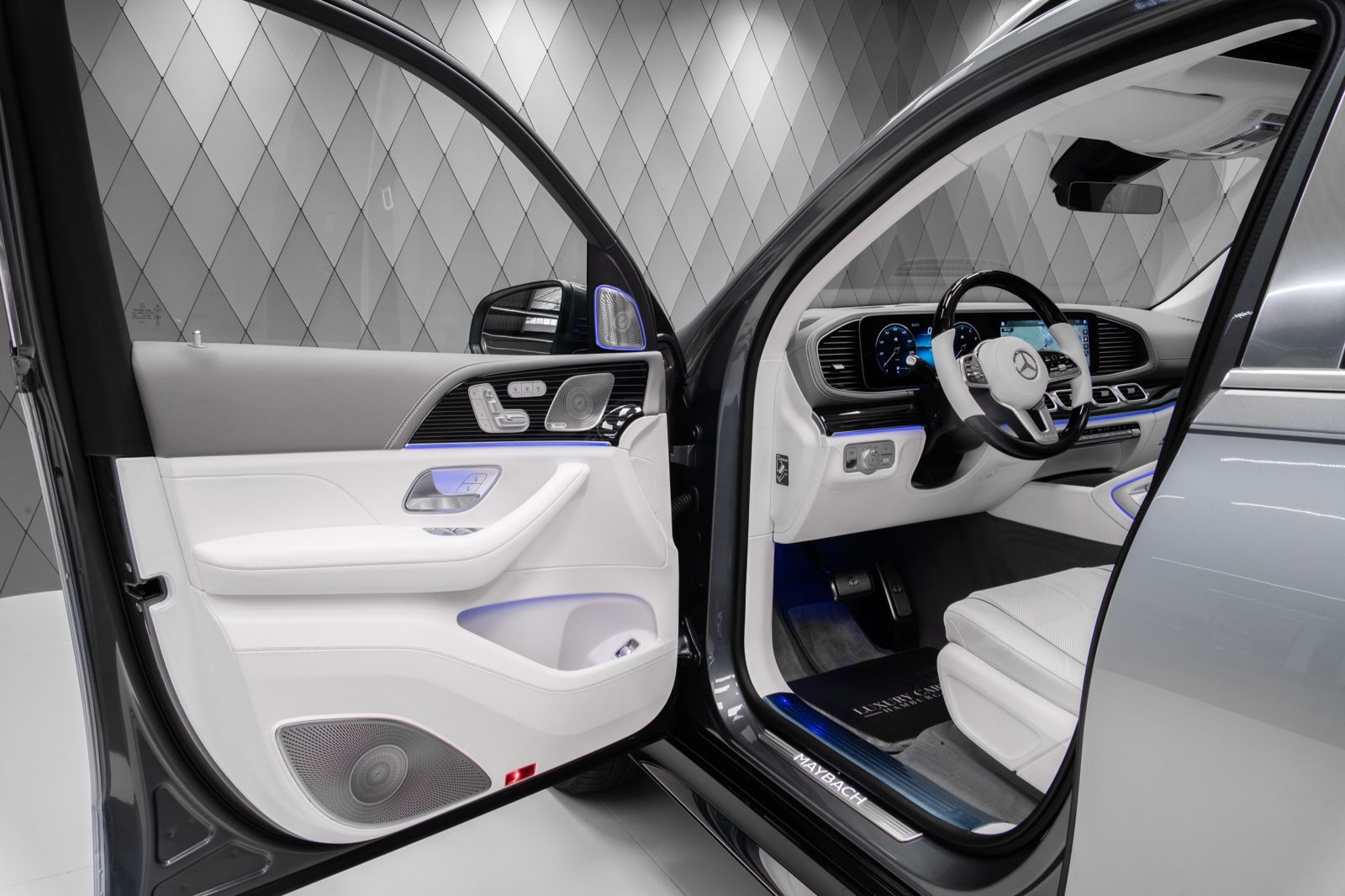 2023 Mercedes-Benz GLS 600 Maybach 4M, 10/16