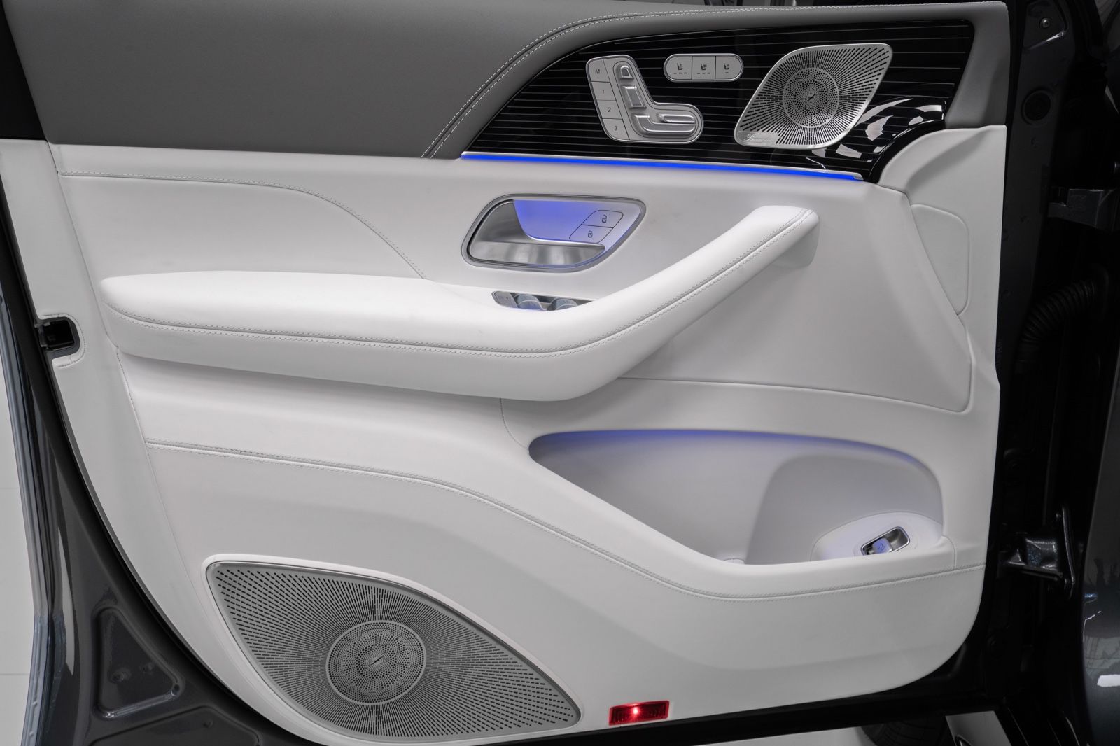 2023 Mercedes-Benz GLS 600 Maybach 4M, 11/16