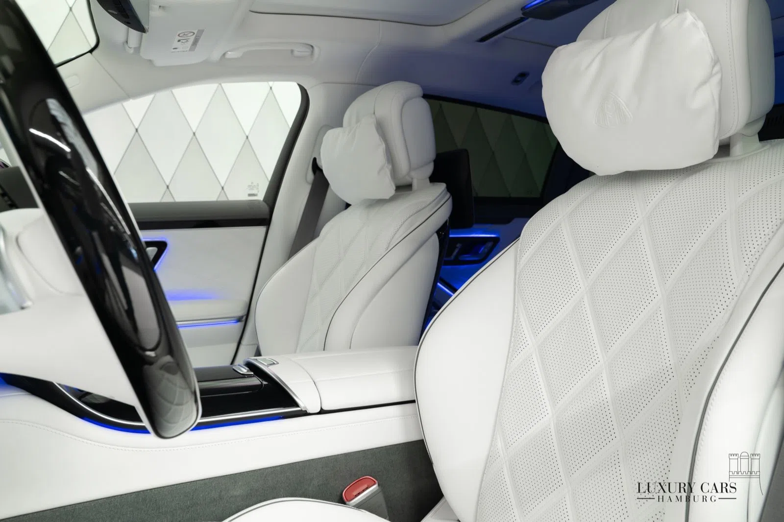 2022 Mercedes-Maybach S 680 interior, seats, Beige, Full leather