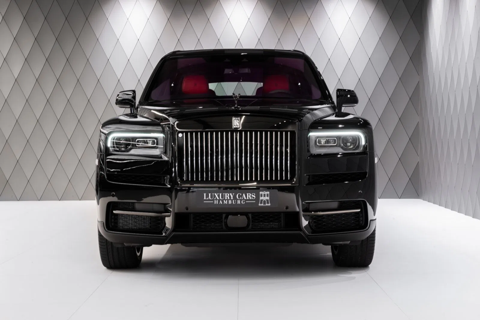 2023 Rolls-Royce Cullinan Black Badge for sale, exterior, Diamond Black