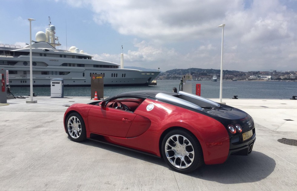 2009 BUGATTI VEYRON GRAND SPORT, 4/12