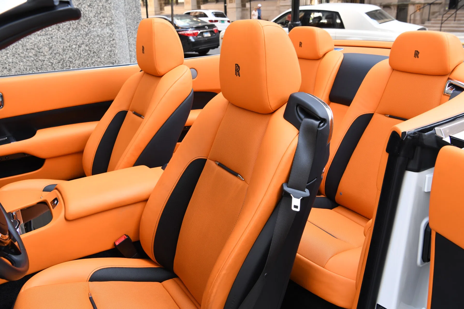 2021 Rolls-Royce Dawn interior, seats