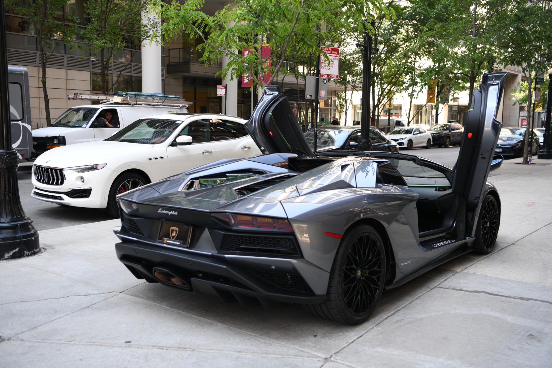 2019 LAMBORGHINI AVENTADOR S ROADSTER, 7/18