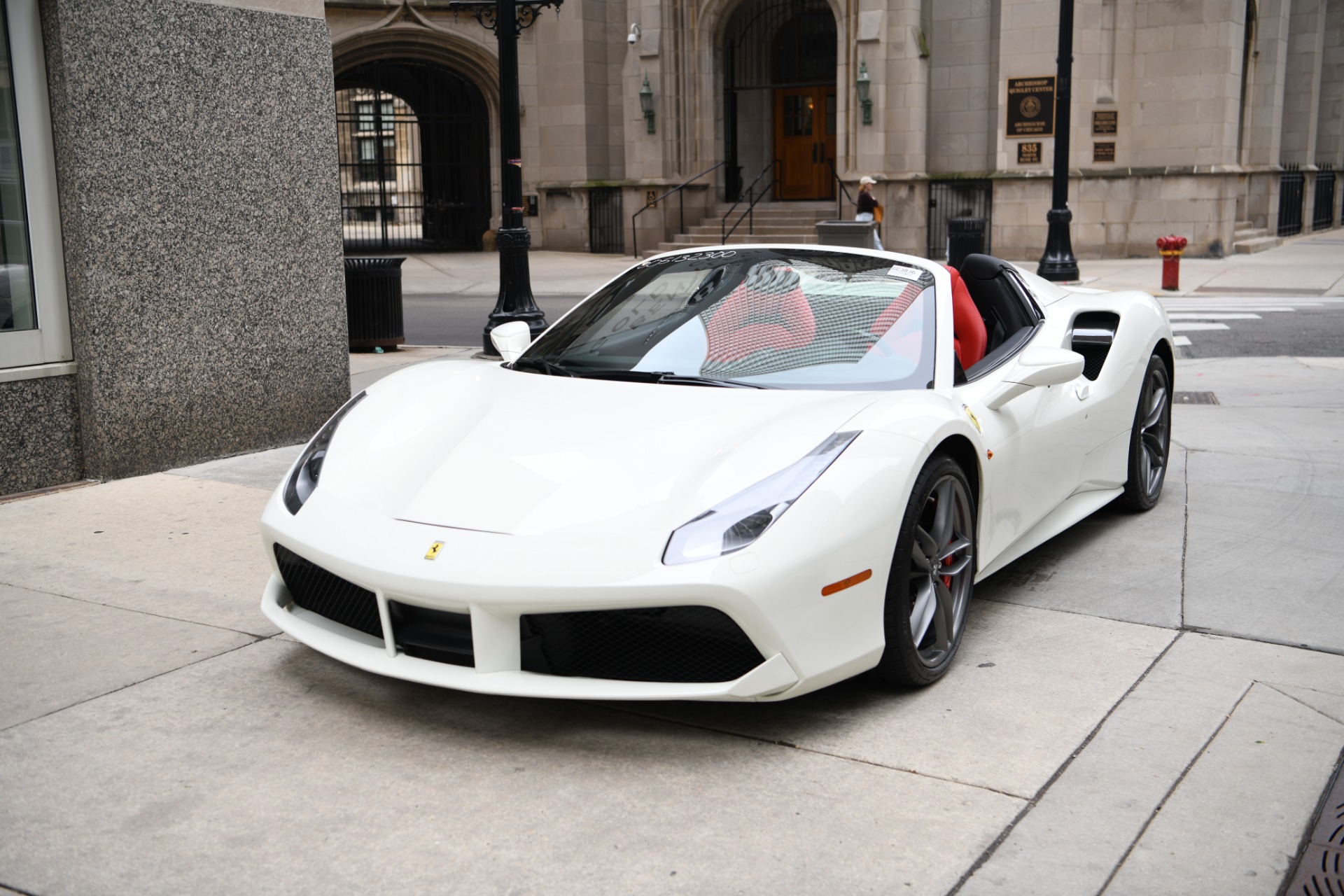 2019 FERRARI 488 SPIDER, 2/17