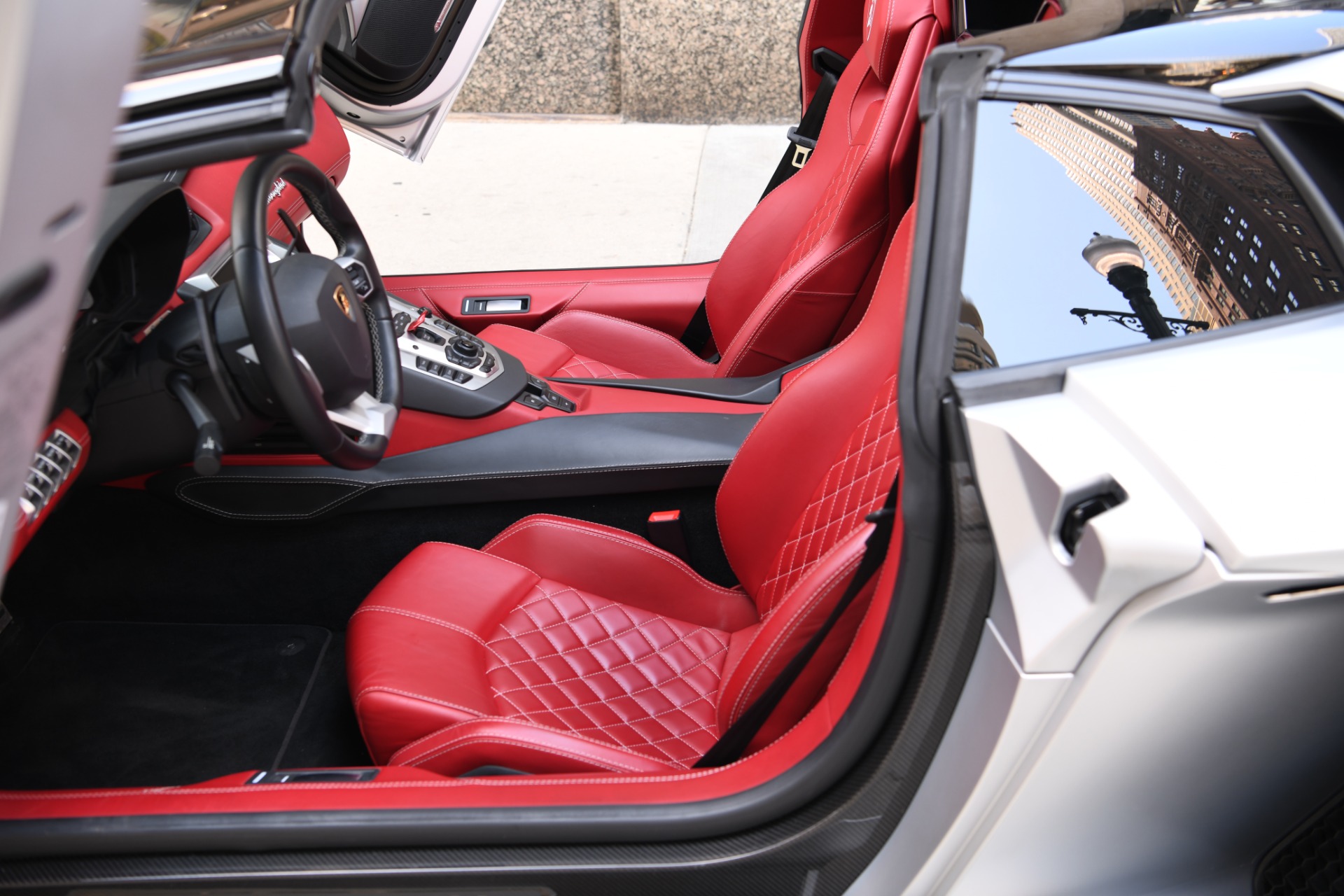2018 LAMBORGHINI AVENTADOR S ROADSTER, 8/20