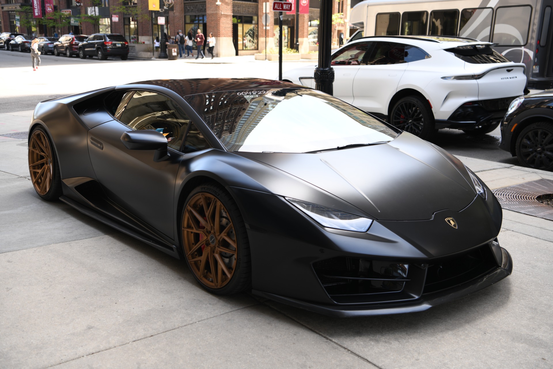2017 LAMBORGHINI HURACAN COUPE, 3/18