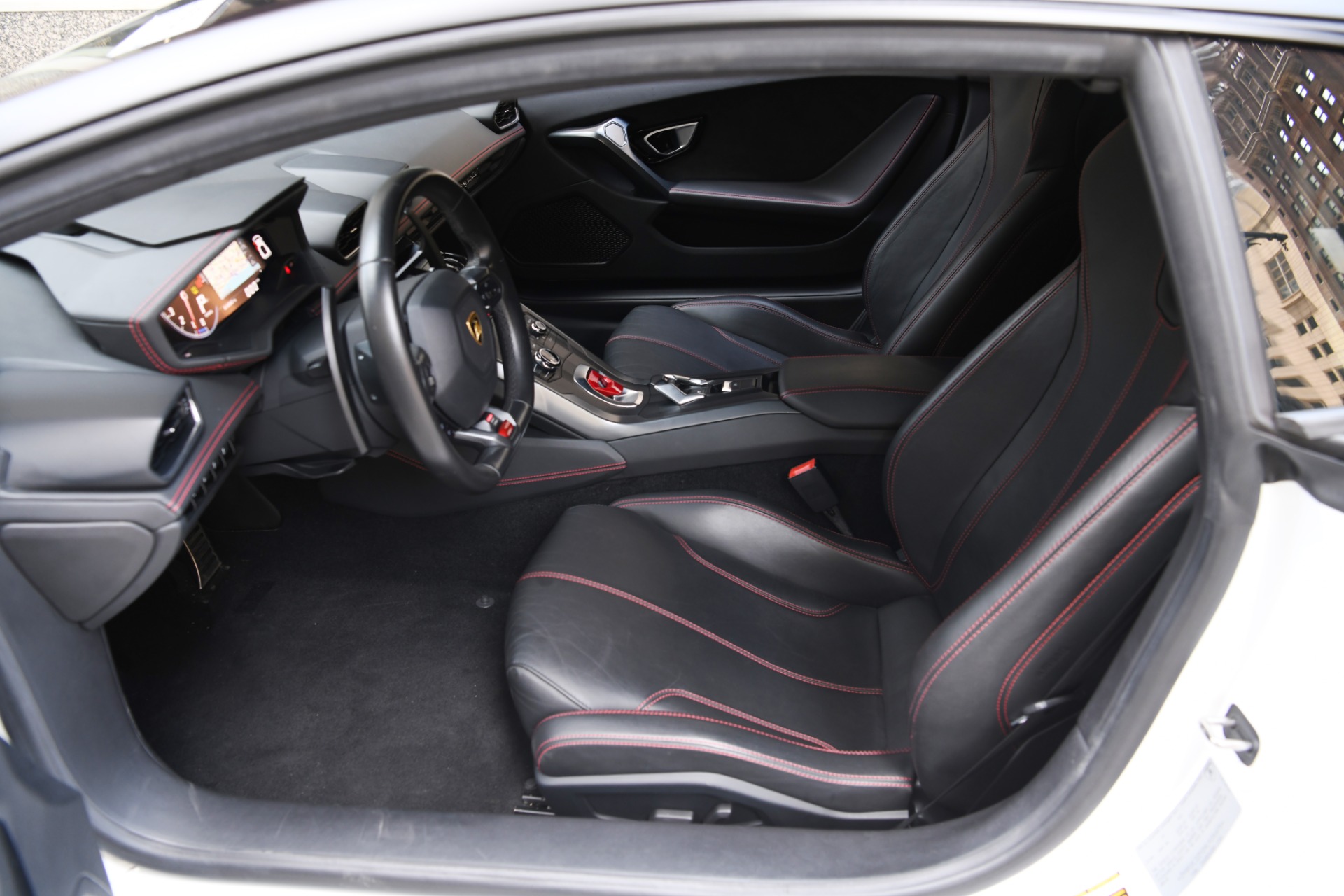 2017 LAMBORGHINI HURACAN COUPE, 8/18