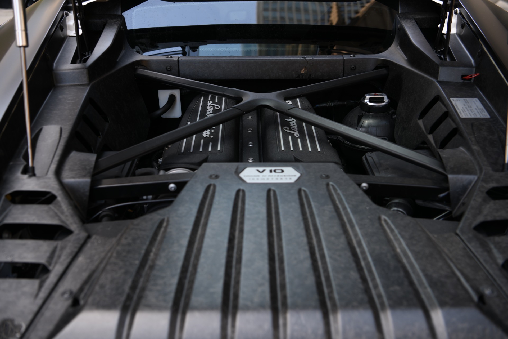2017 LAMBORGHINI HURACAN COUPE, 15/18