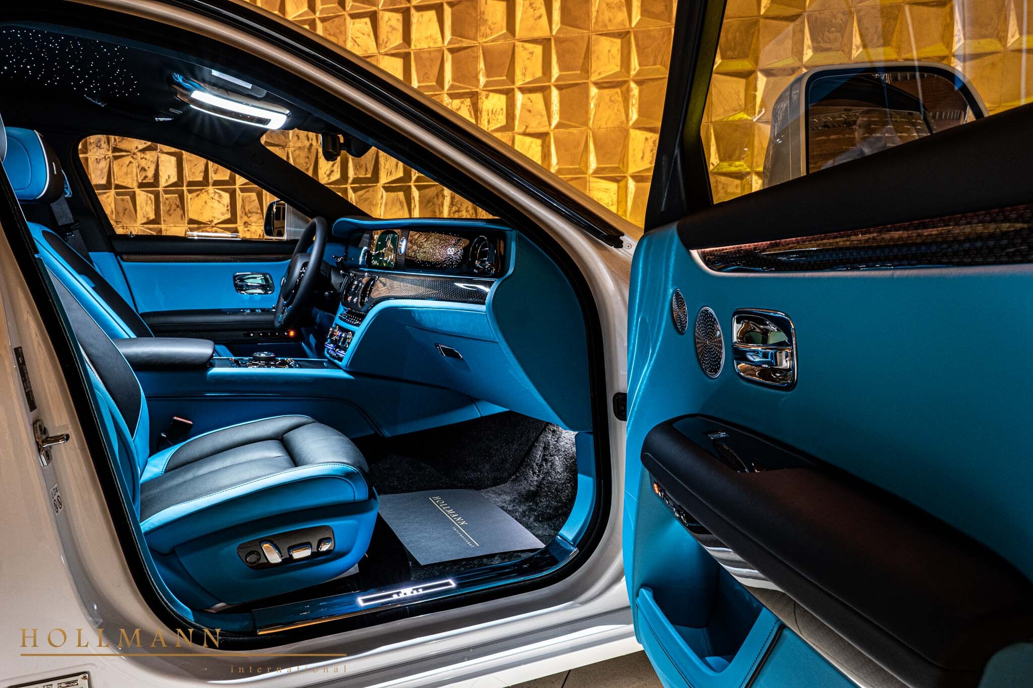 2023 Rolls-Royce Ghost Black Badge, 5/19
