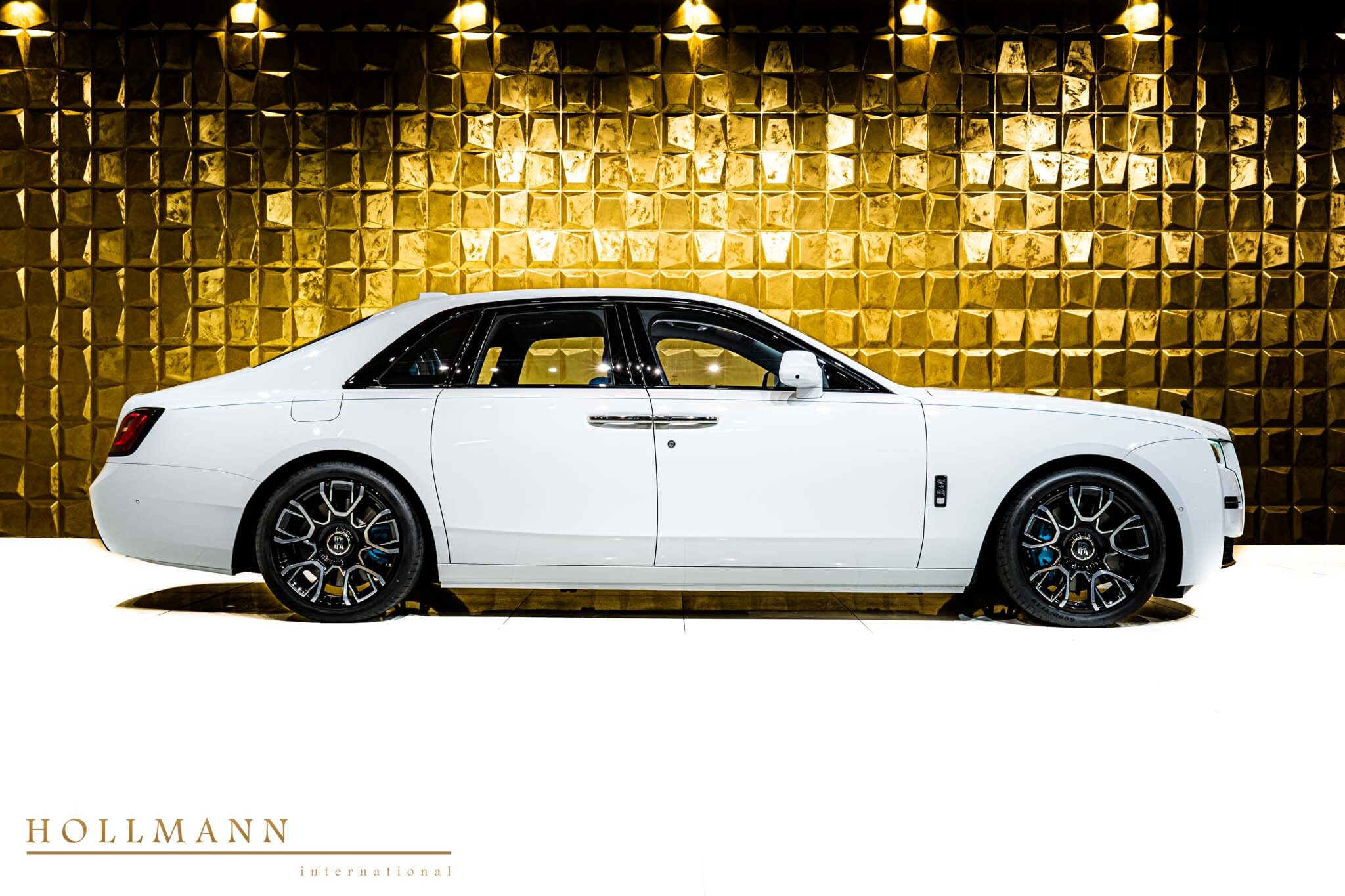 2023 Rolls-Royce Ghost Black Badge, 14/19