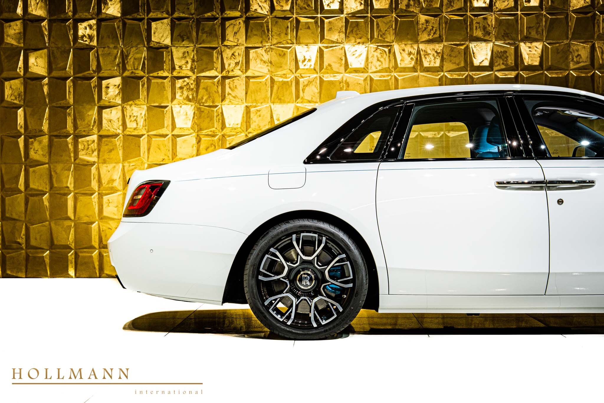 2023 Rolls-Royce Ghost Black Badge, 15/19