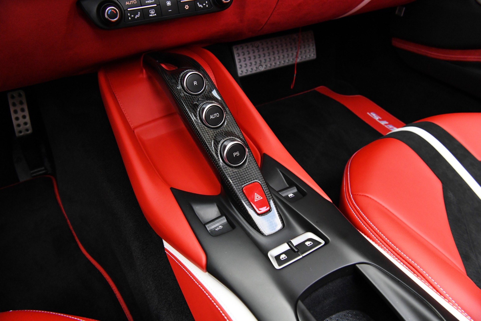 2021 FERRARI 812 GTS, 14/17