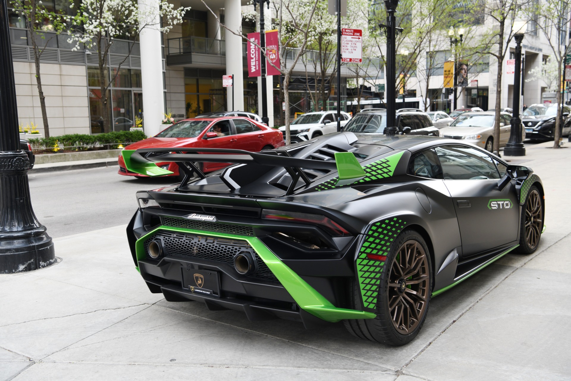2021 LAMBORGHINI HURACAN STO, 3/17