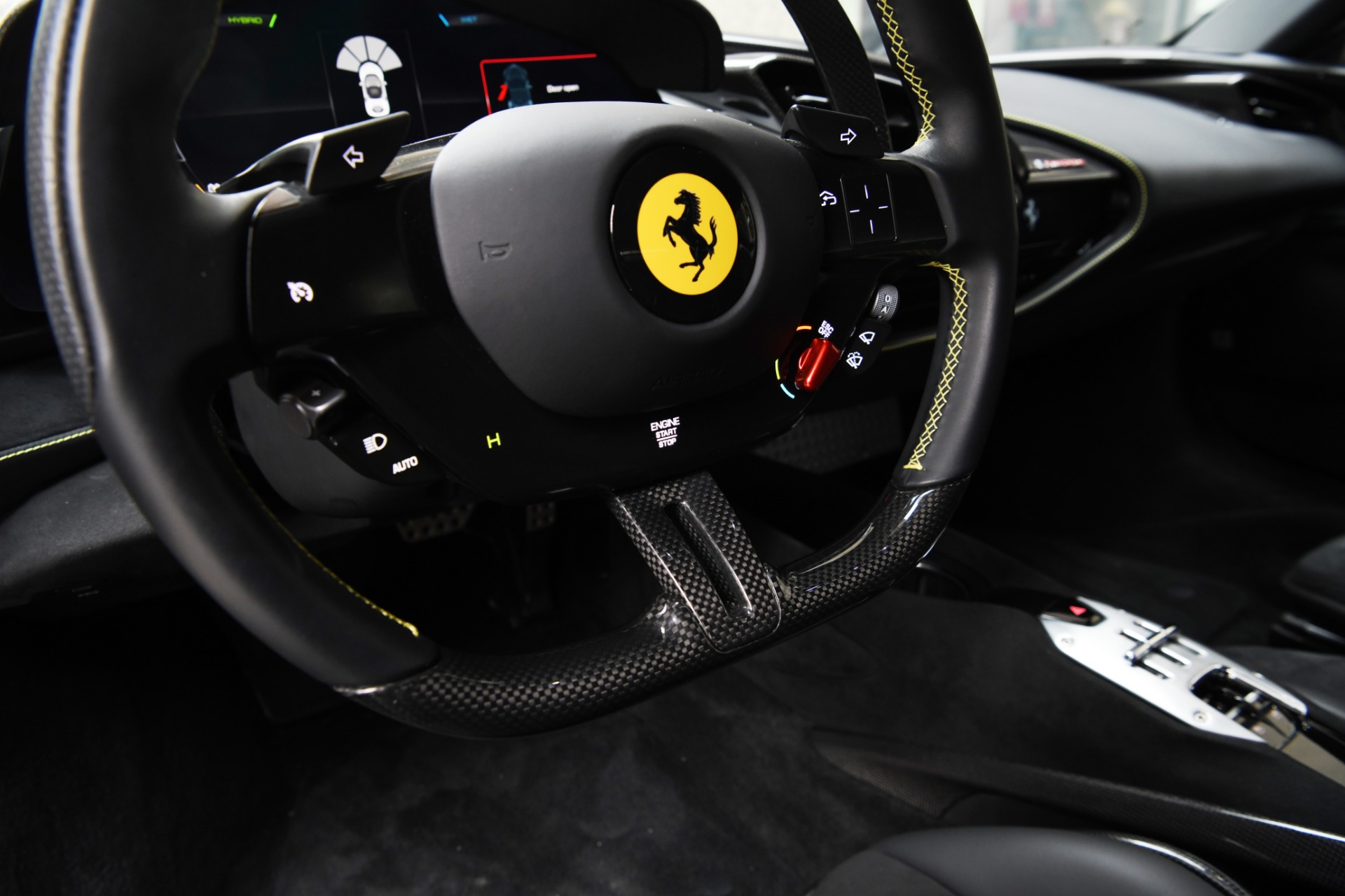 2021 FERRARI SF90 STRADALE, 9/19
