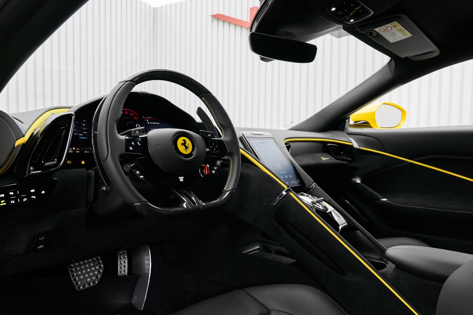 2023 Ferrari Roma, 9/12