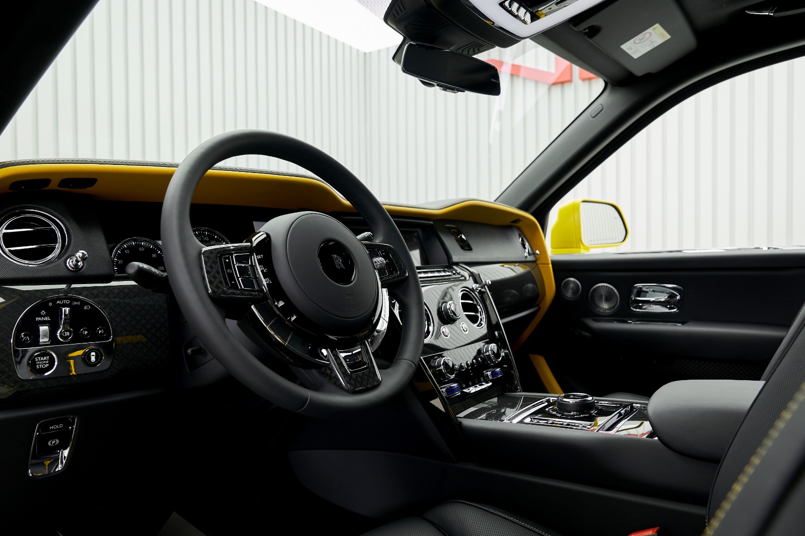 2022 Rolls-Royce Cullinan Black Badge, 8/14