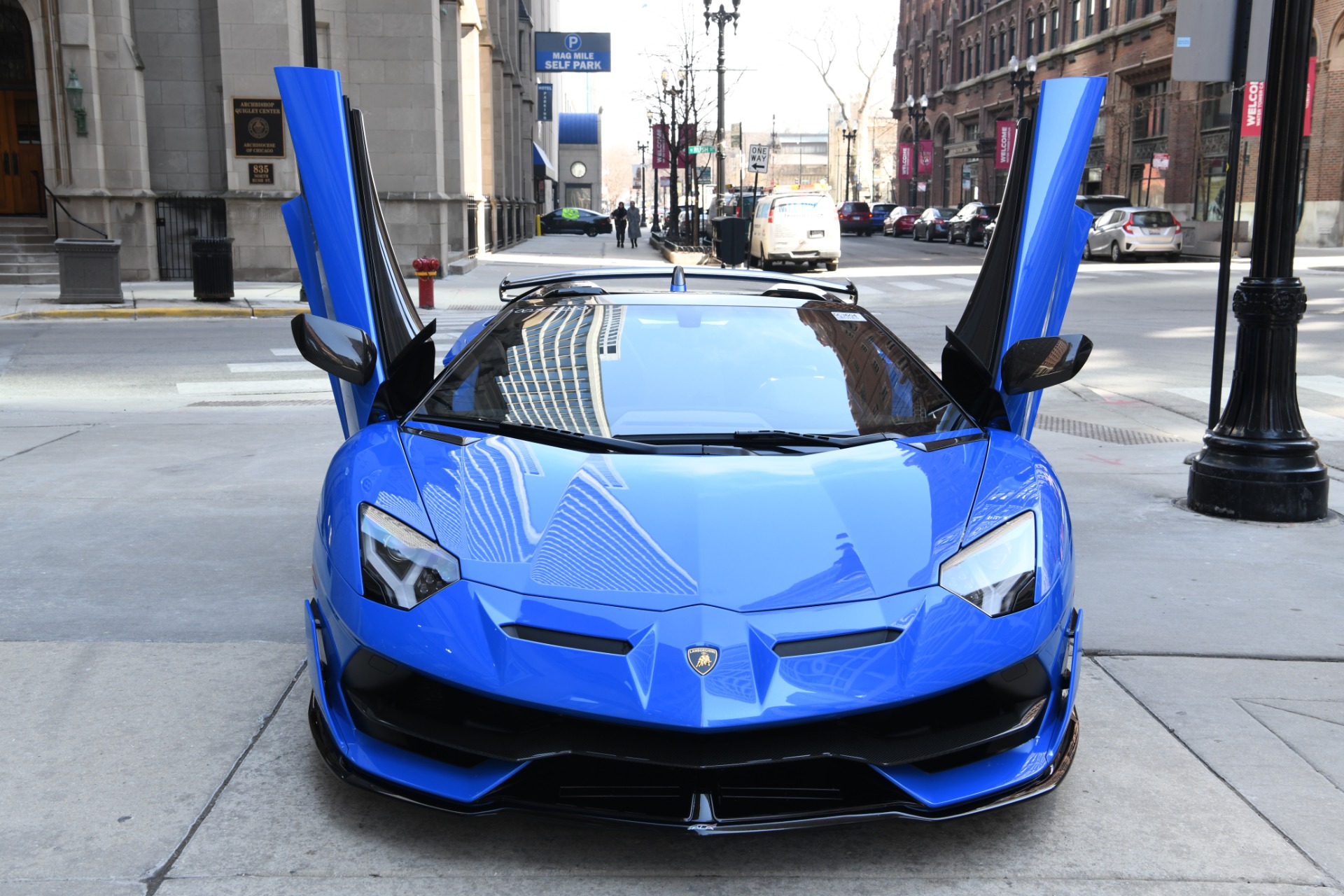 2021 LAMBORGHINI AVENTADOR SVJ ROADSTER, 2/17