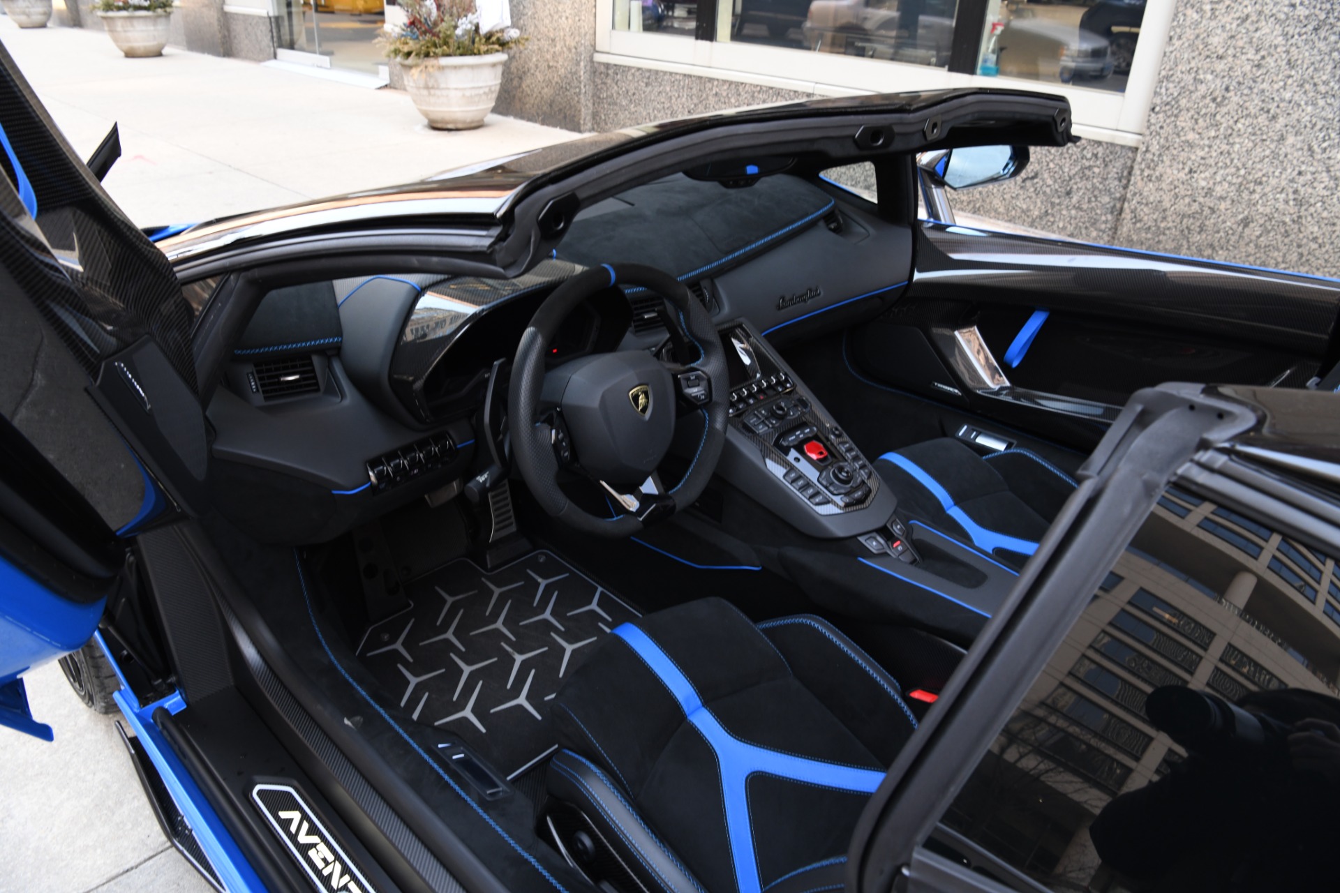 2021 LAMBORGHINI AVENTADOR SVJ ROADSTER, 7/17