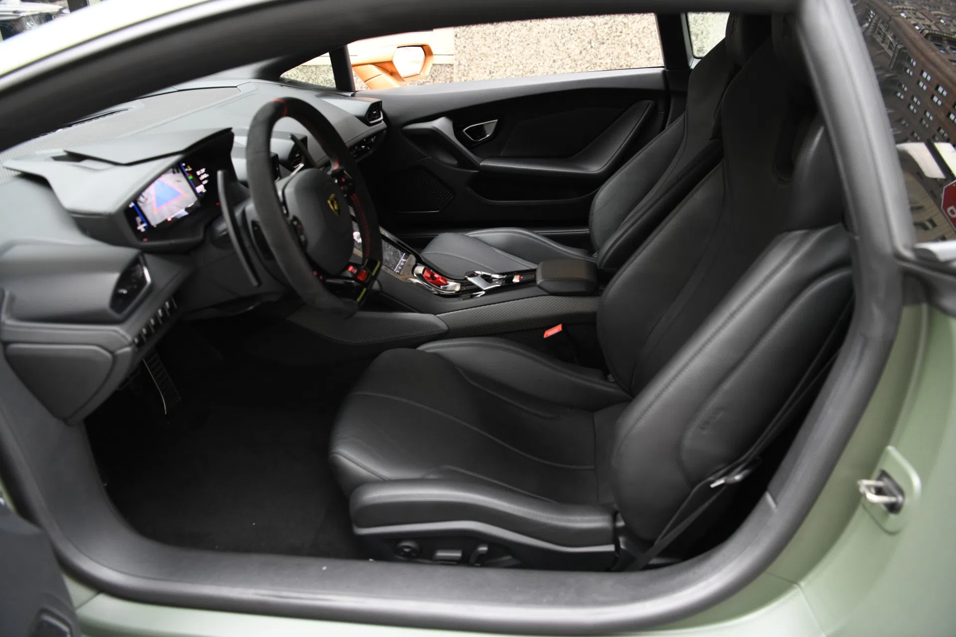2020 Lamborghini Huracan EVO LP 640-4 interior, seats