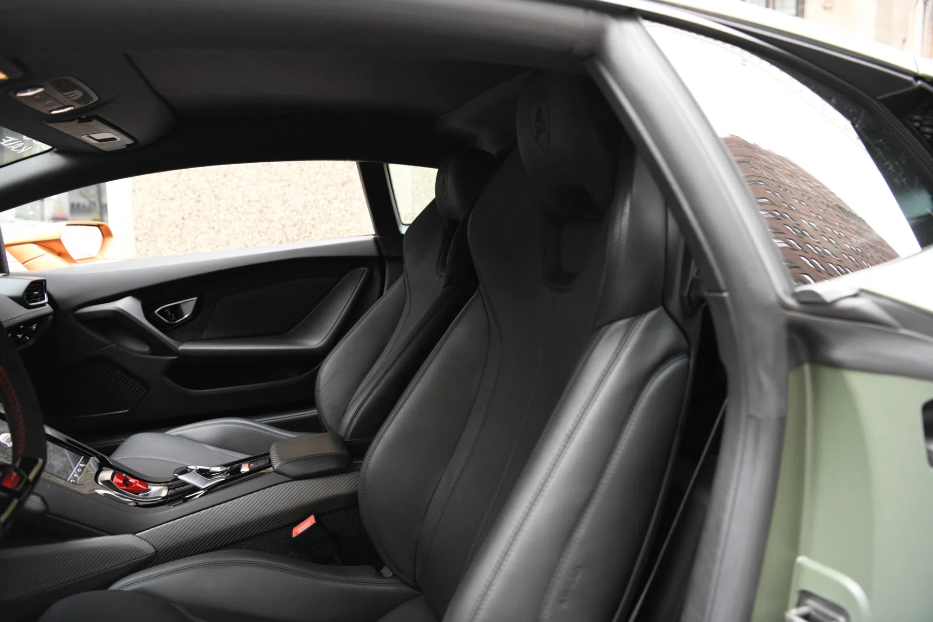2020 Lamborghini Huracan EVO LP 640-4 interior, seats