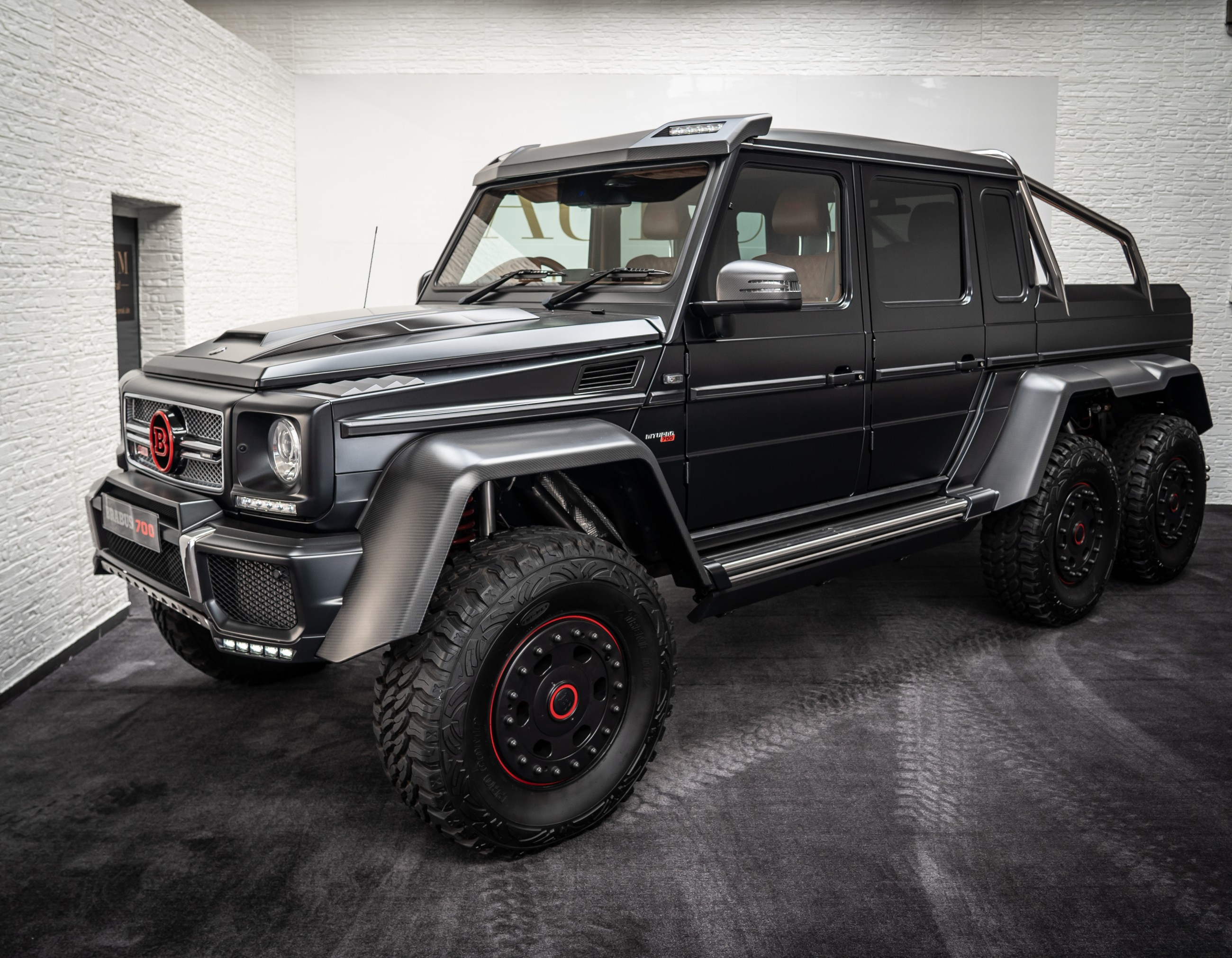 2015 BRABUS G 700 6x6