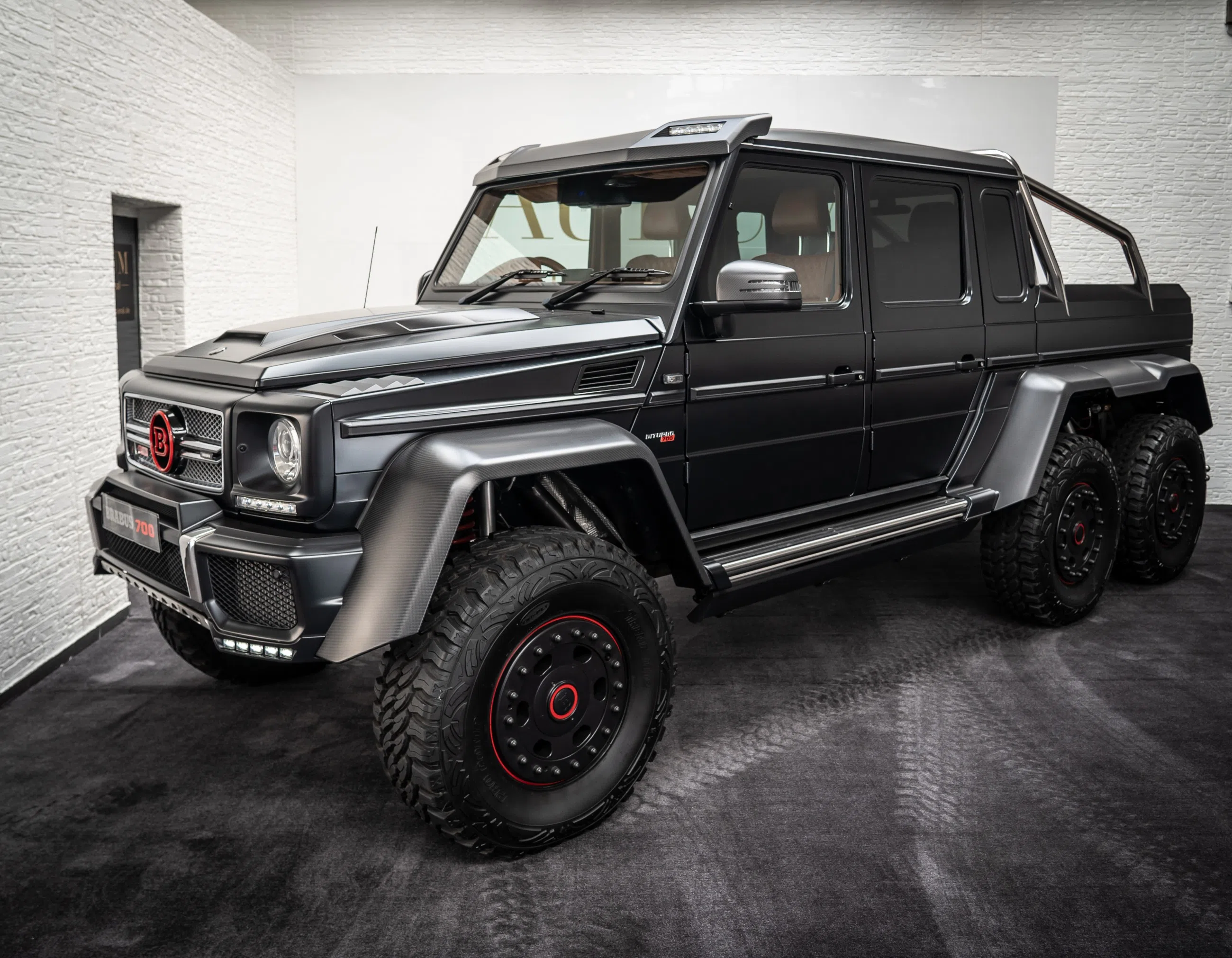 2015 BRABUS G 700 6x6