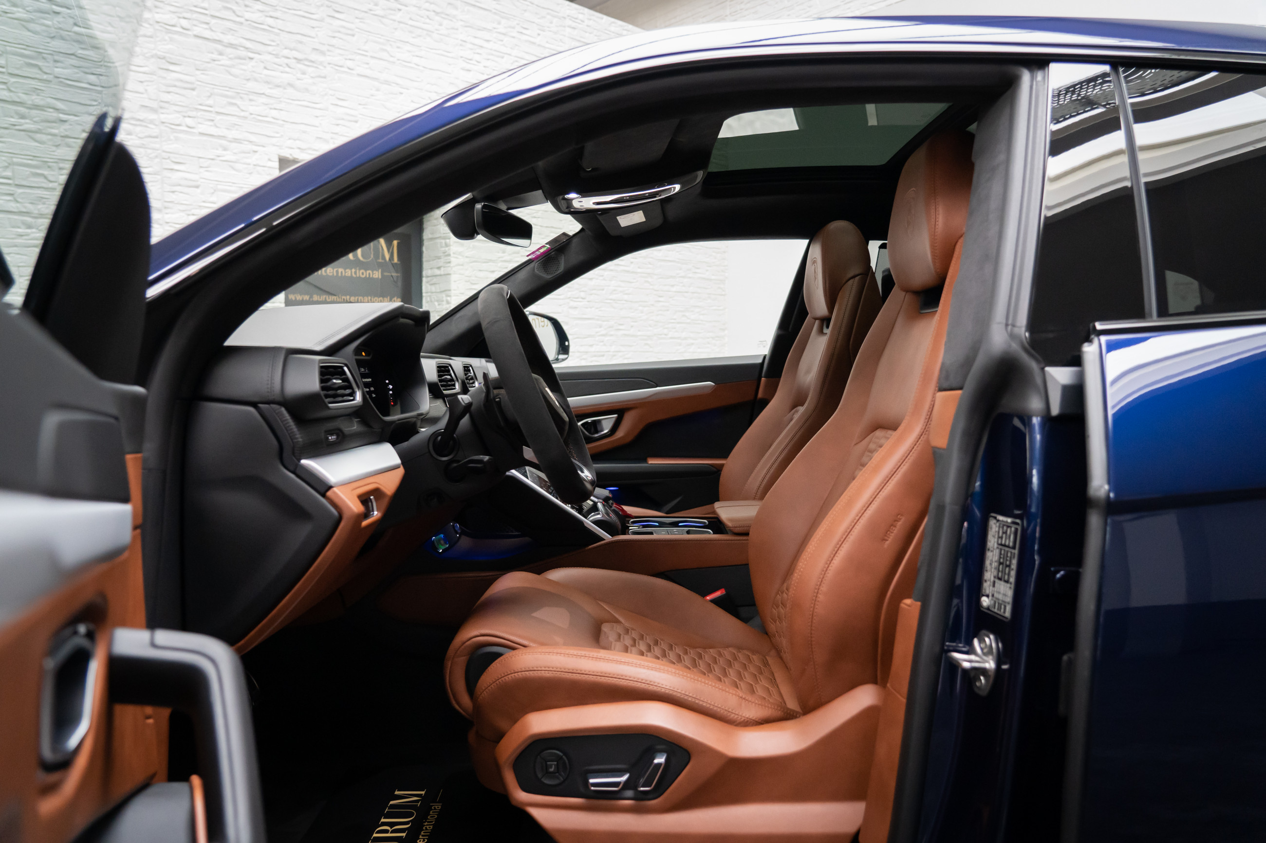 2019 Lamborghini URUS NOVITEC, 5/10