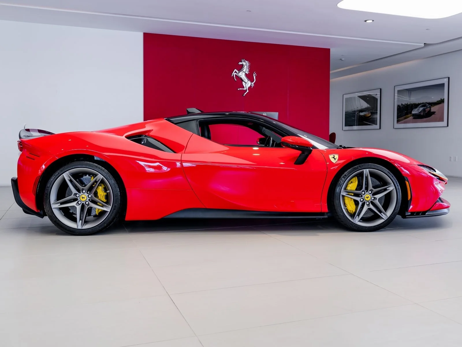 2022 Ferrari SF90 Stradale, 8/13