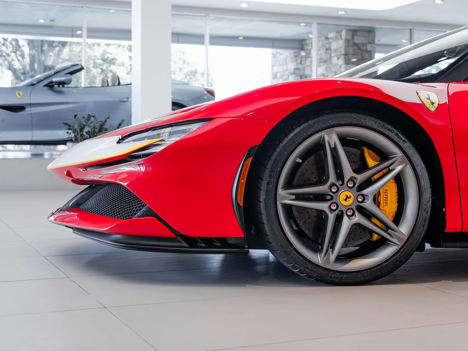 2022 Ferrari SF90 Stradale, 11/13