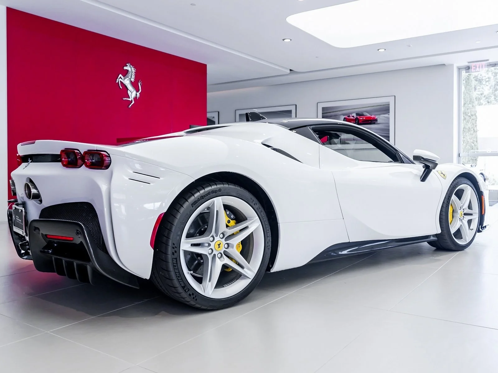 2022 Ferrari SF90 Stradale, 11/13