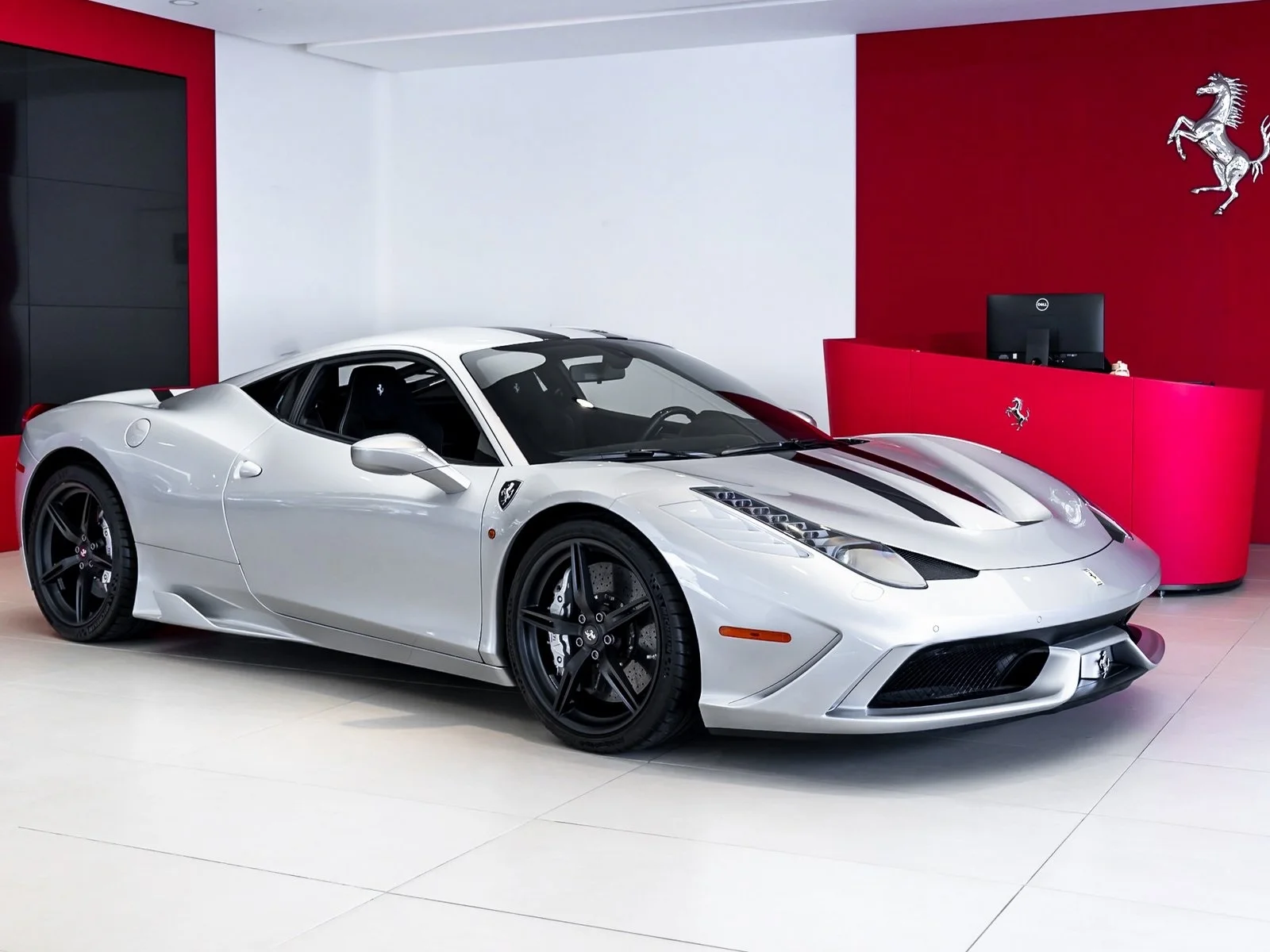 2015 Ferrari 458 Italia Speciale, 2/12