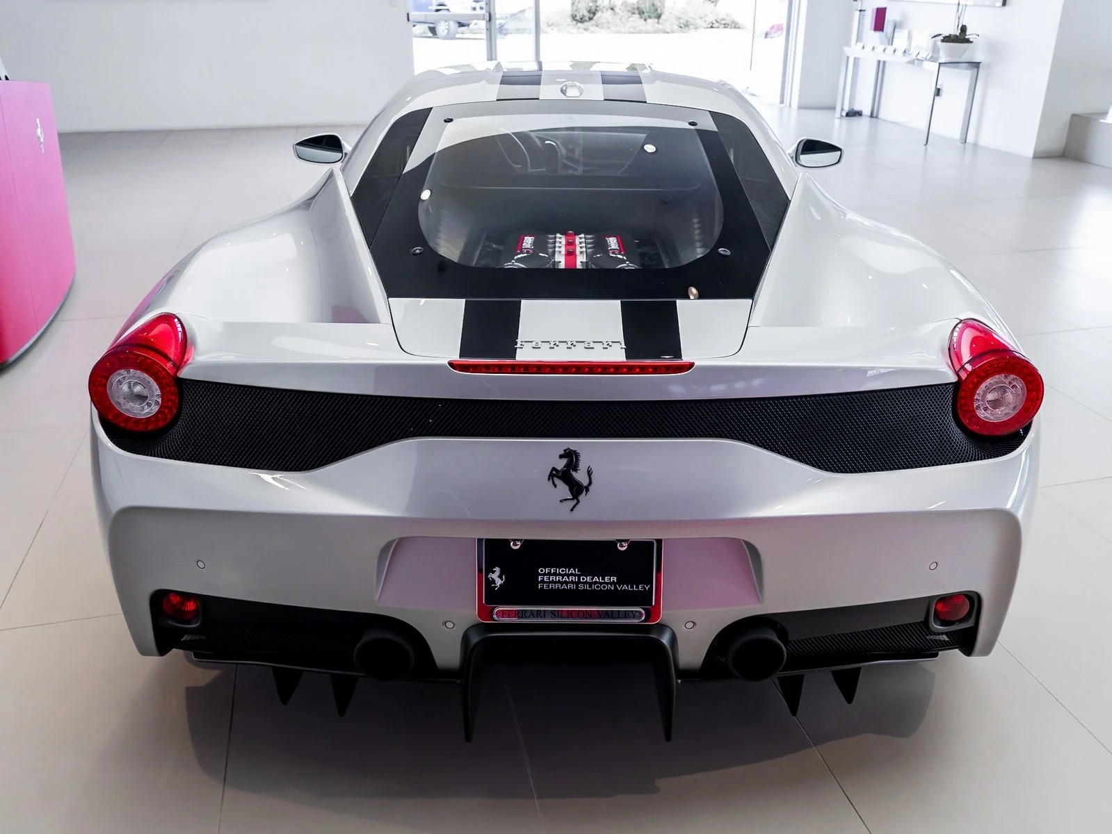 2015 Ferrari 458 Italia Speciale, 11/12