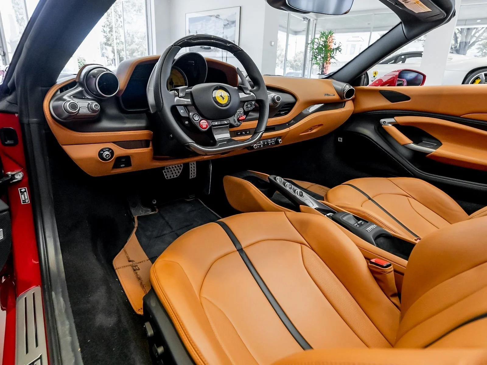 2022 Ferrari F8 Spider, 4/13
