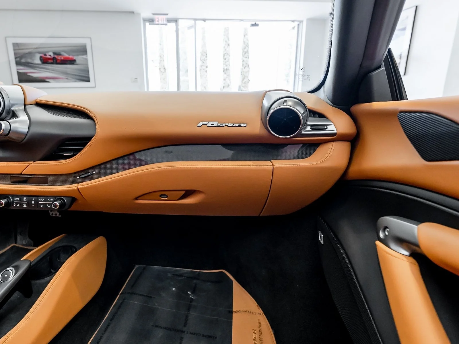 2022 Ferrari F8 Spider, 7/13