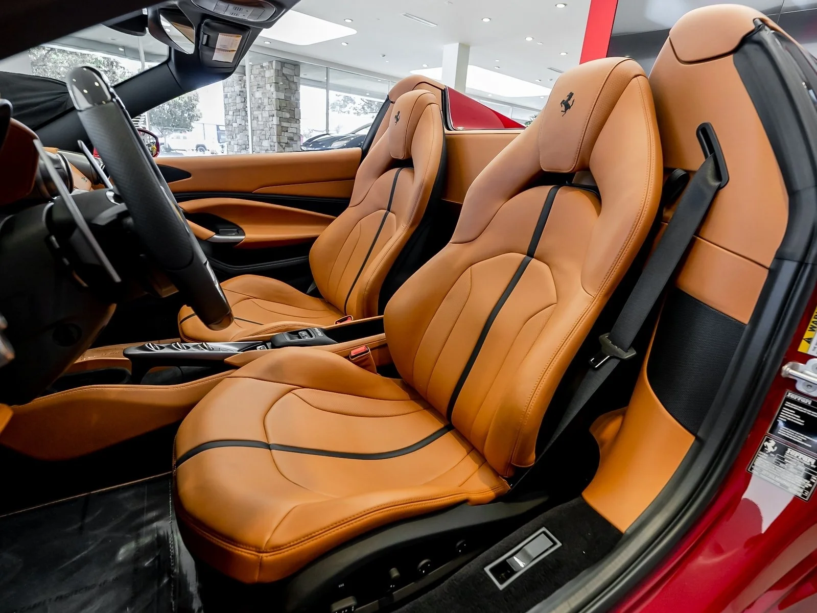 2022 Ferrari F8 Spider, 8/13