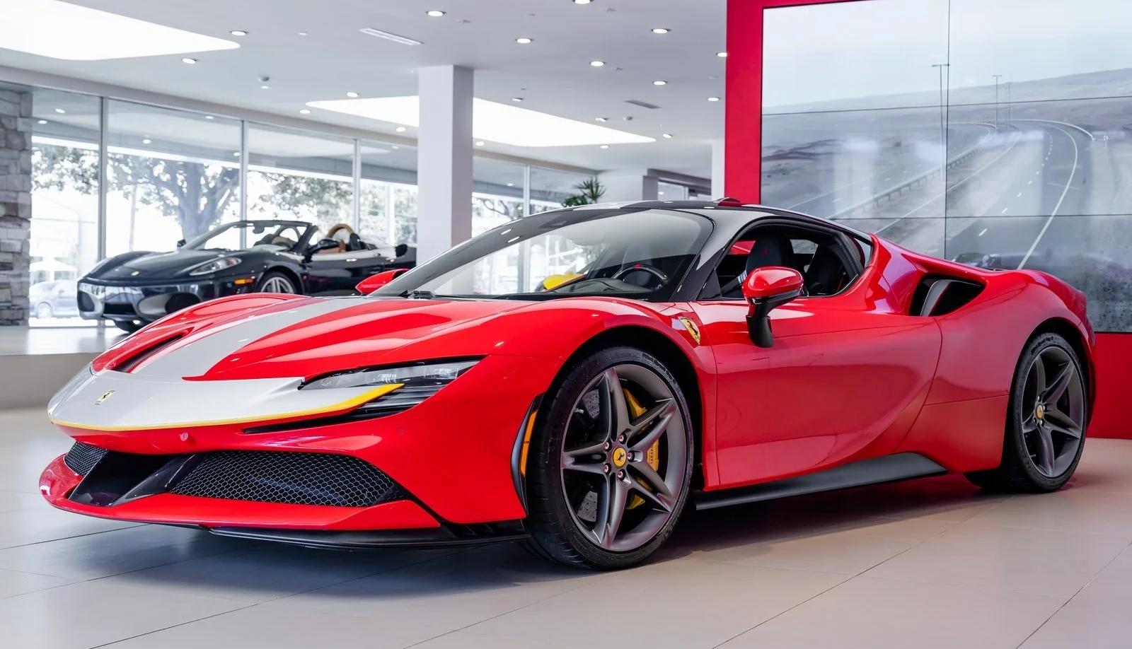 2022 Ferrari SF90 Stradale