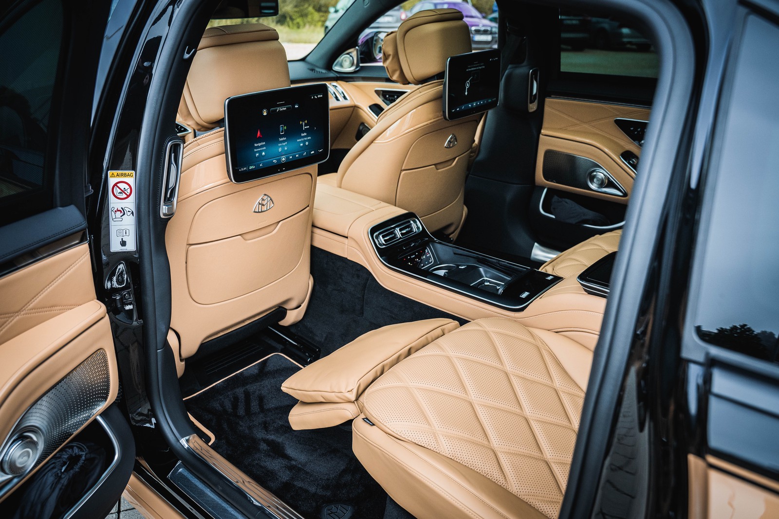 2023 Mercedes-Maybach S680 - VIRGIL ABLOH 1 OF 150, 5/23