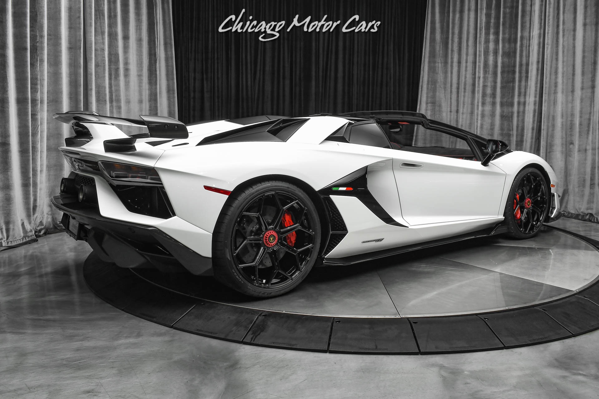 2021 Lamborghini Aventador SVJ Roadster, 15/18