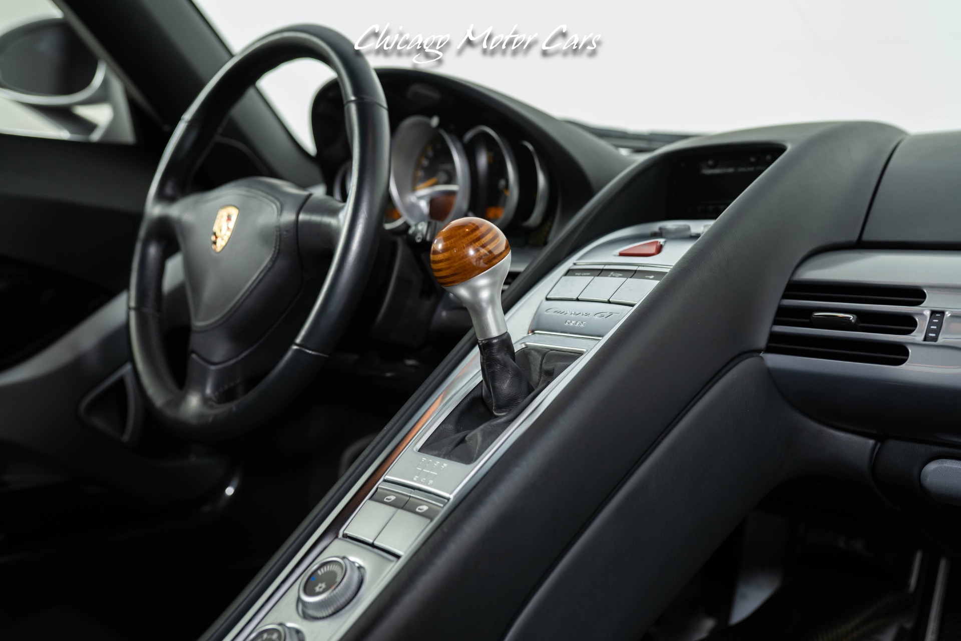 2005 Porsche Carrera GT, 3/17