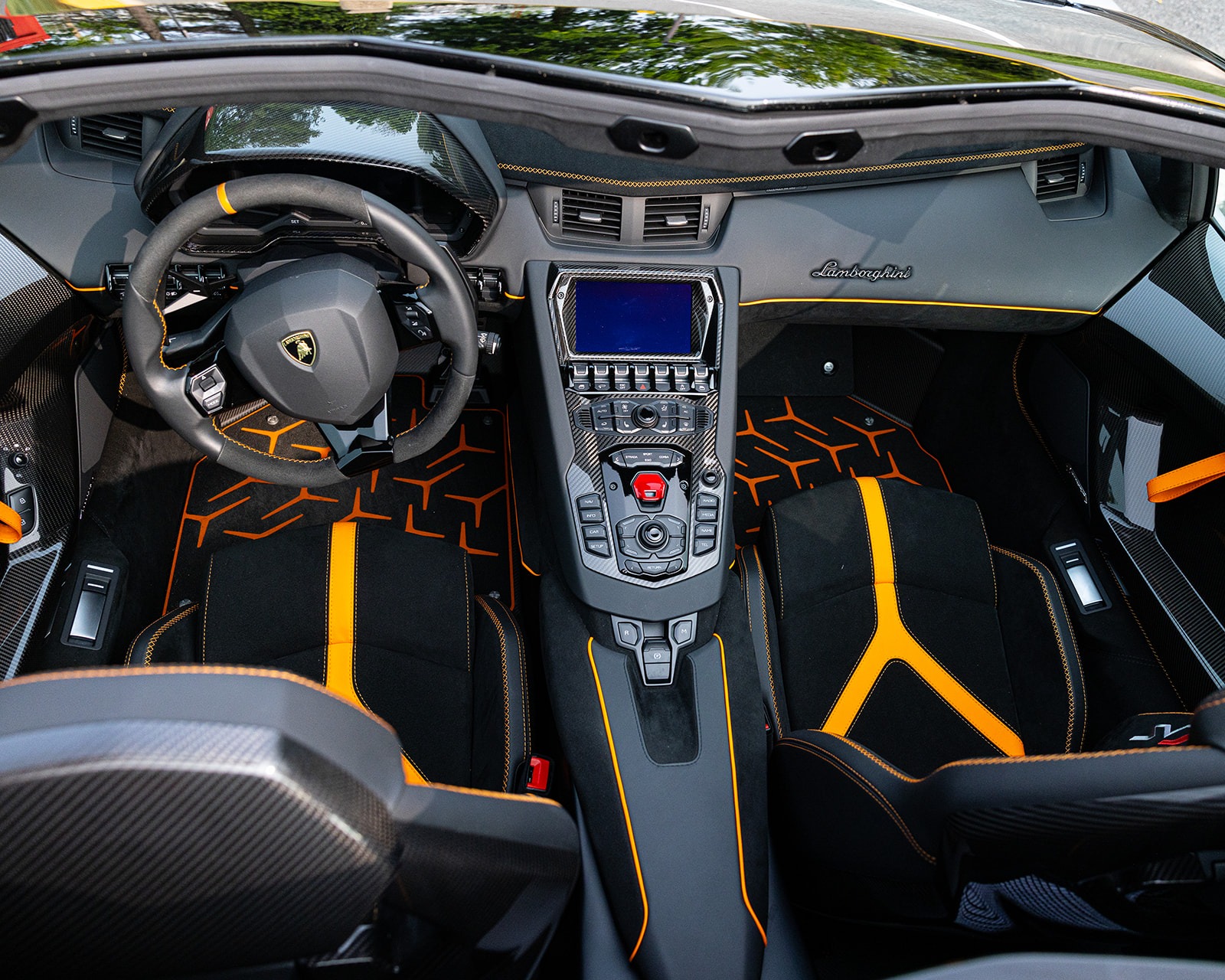 2021 Lamborghini Aventador SVJ Roadster, 3/14
